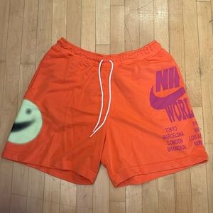 Nike world tour Sweat shorts size XL